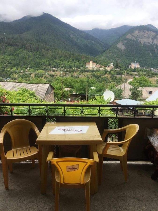 Achela'S Guesthouse Borjomi Exterior photo